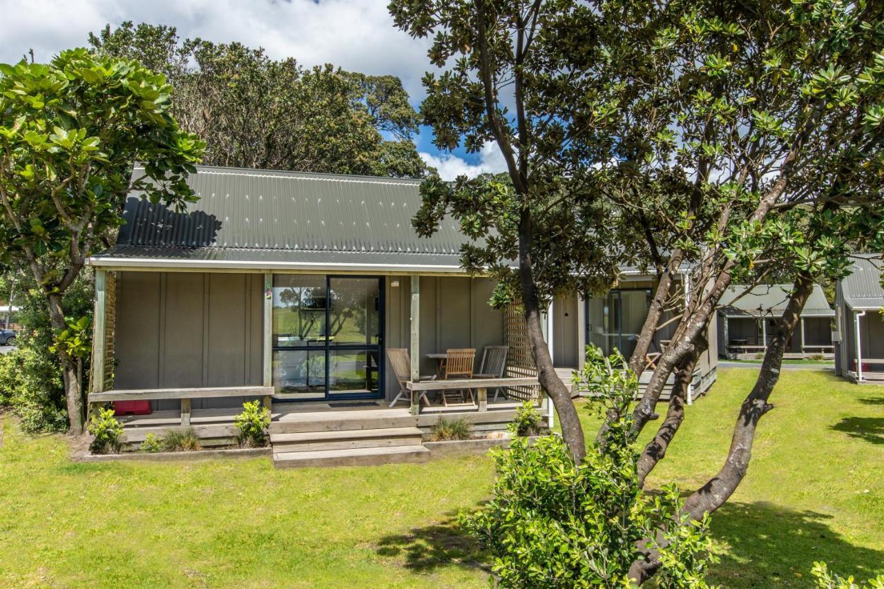 Отель Camp Waipu Cove Экстерьер фото