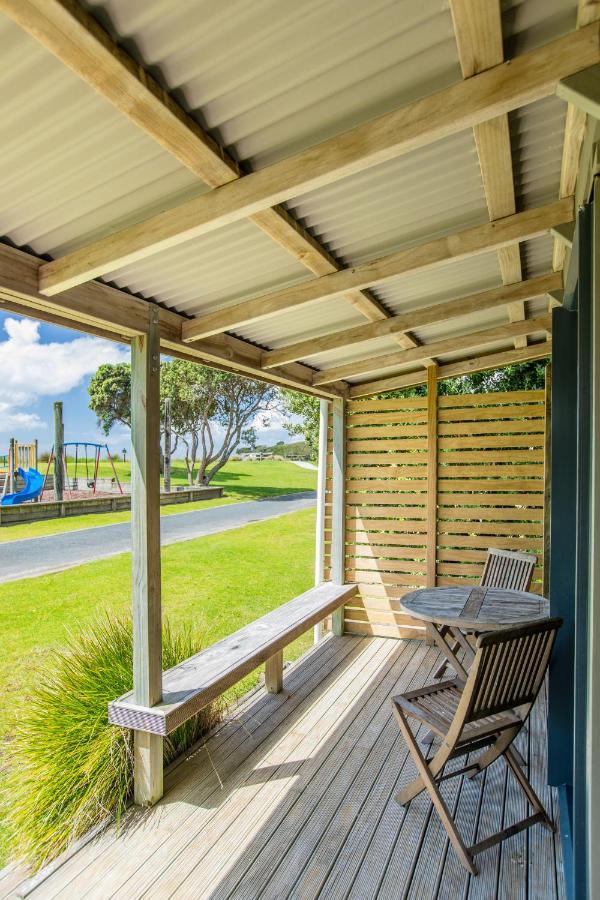 Отель Camp Waipu Cove Экстерьер фото