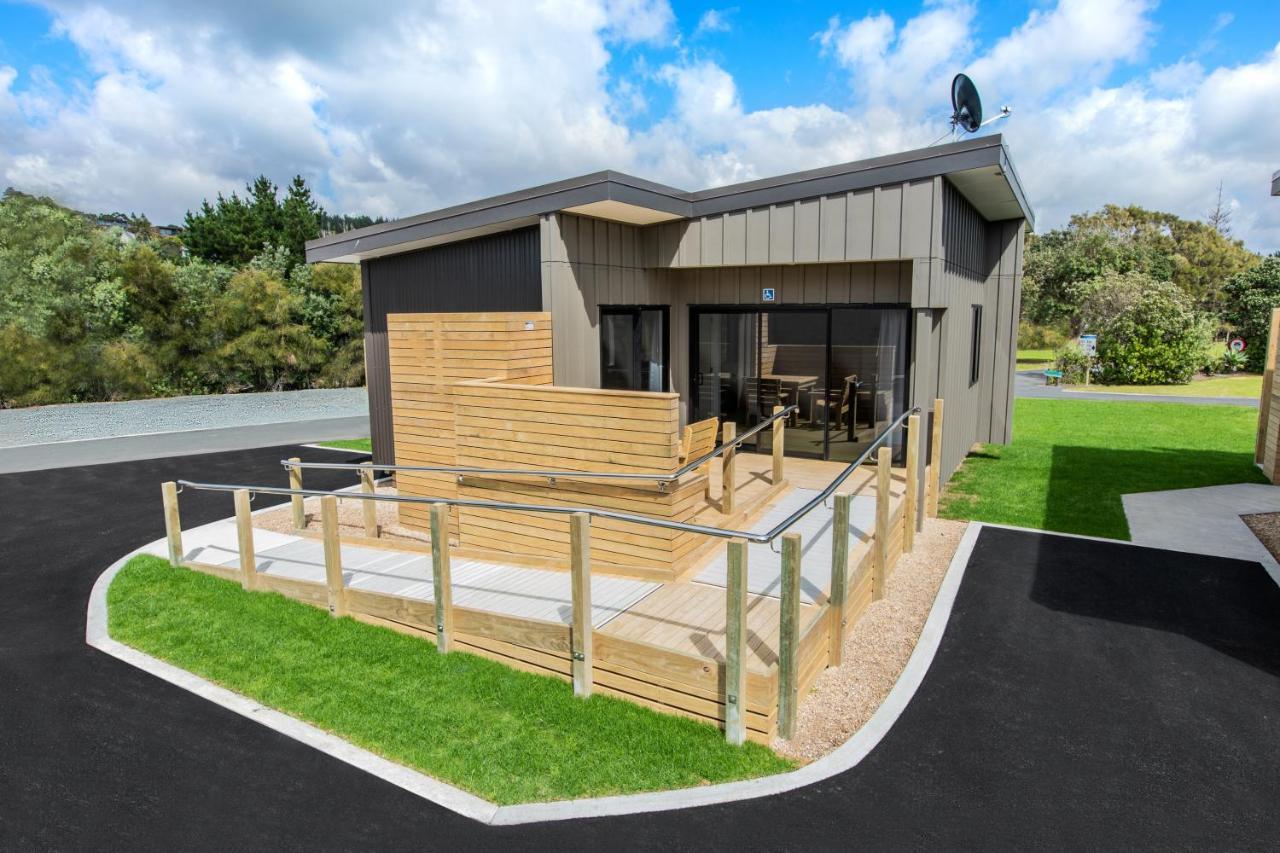 Отель Camp Waipu Cove Экстерьер фото