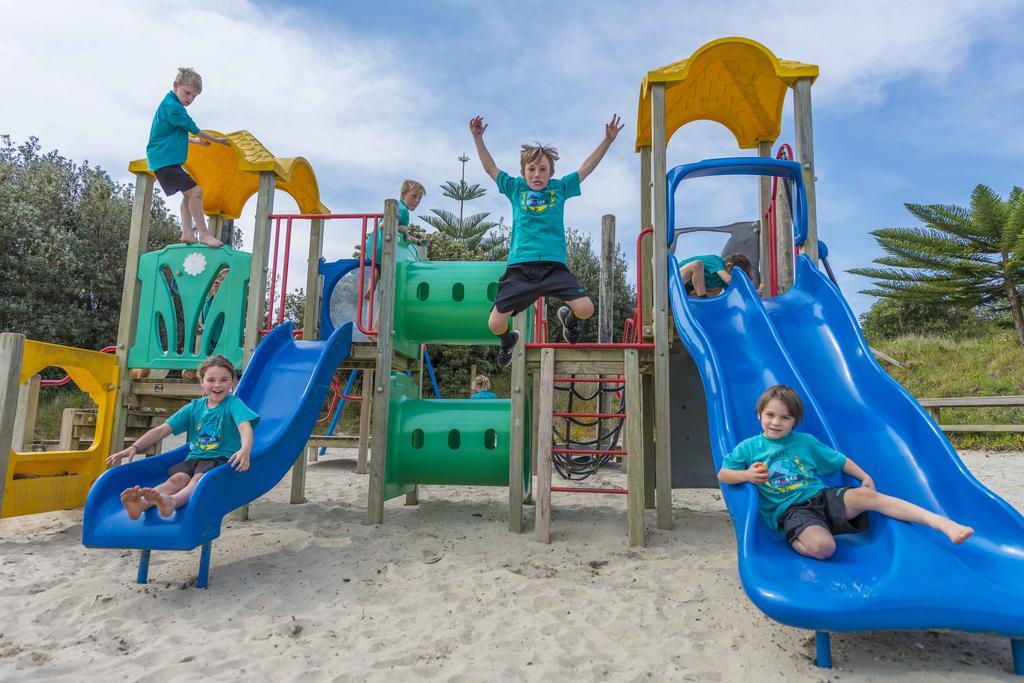 Отель Camp Waipu Cove Экстерьер фото