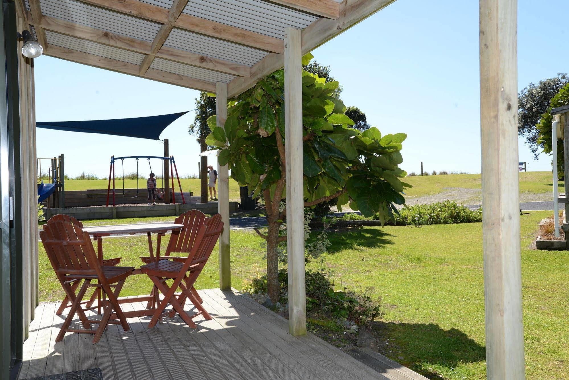 Отель Camp Waipu Cove Экстерьер фото