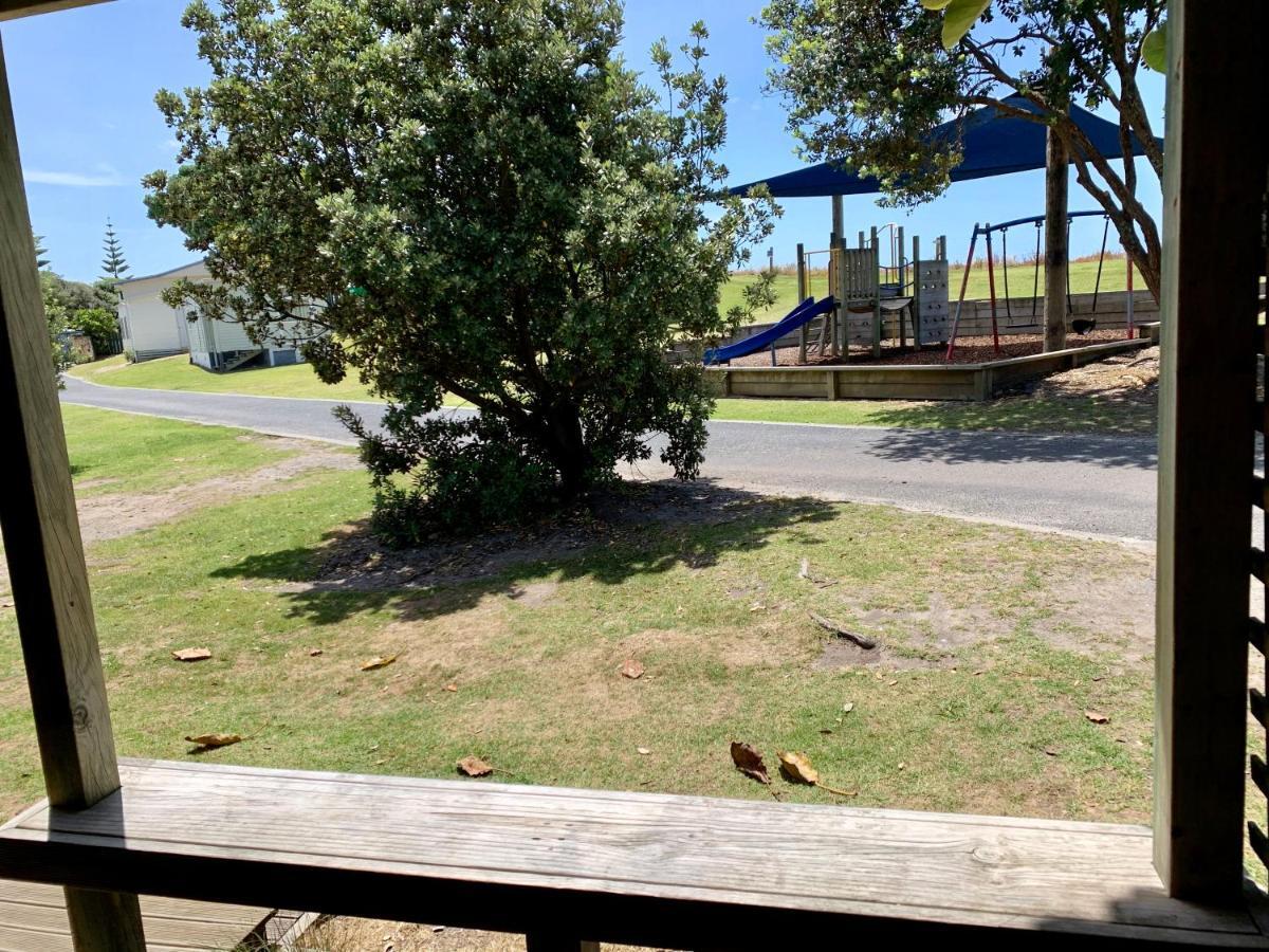 Отель Camp Waipu Cove Экстерьер фото